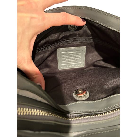 Coach F14934 Cricket Gray Signature Shoulder Bag Purse - Picture 3 of 11